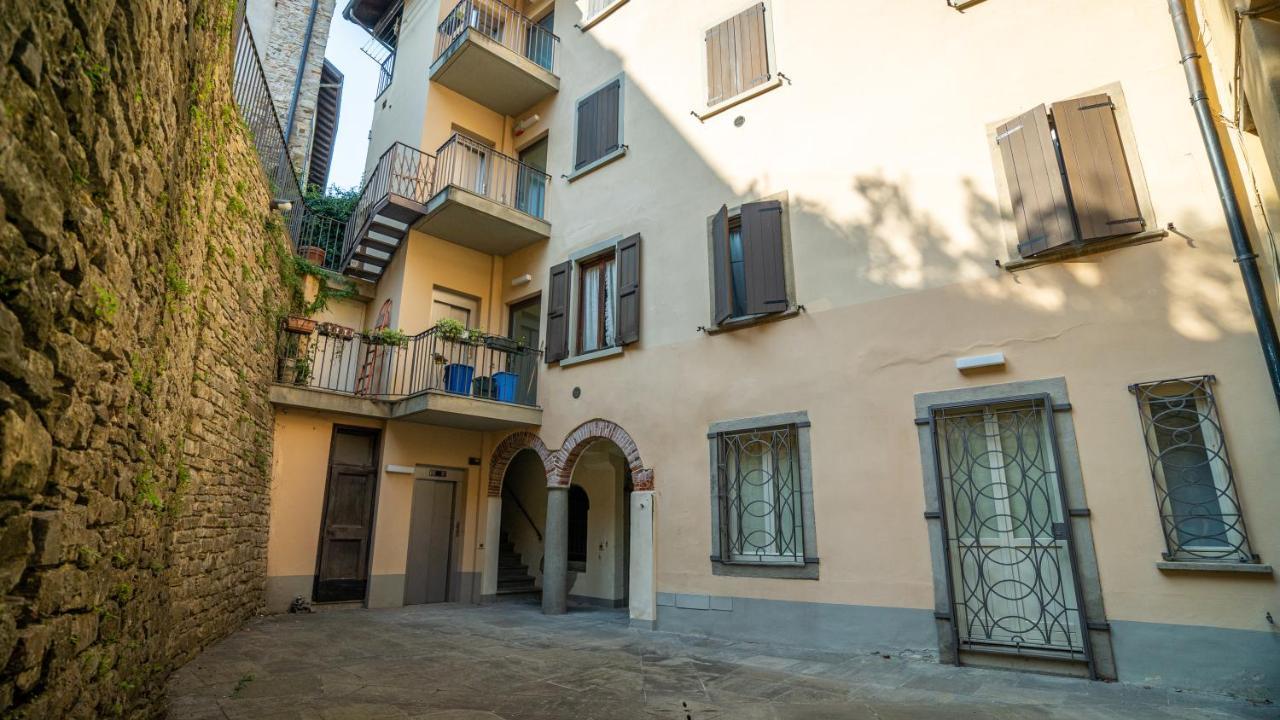 Splendida Vista Su Citta Alta Apartment Bergamo Luaran gambar